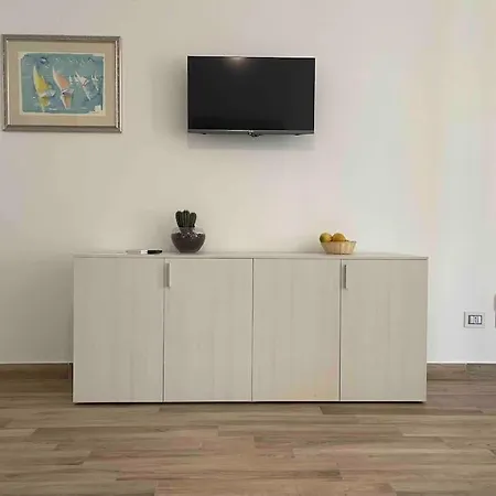 Burantinu Apartment